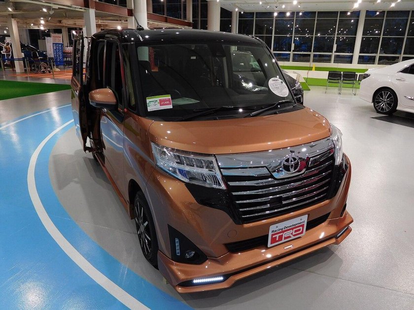 Toyota roomy Japan
