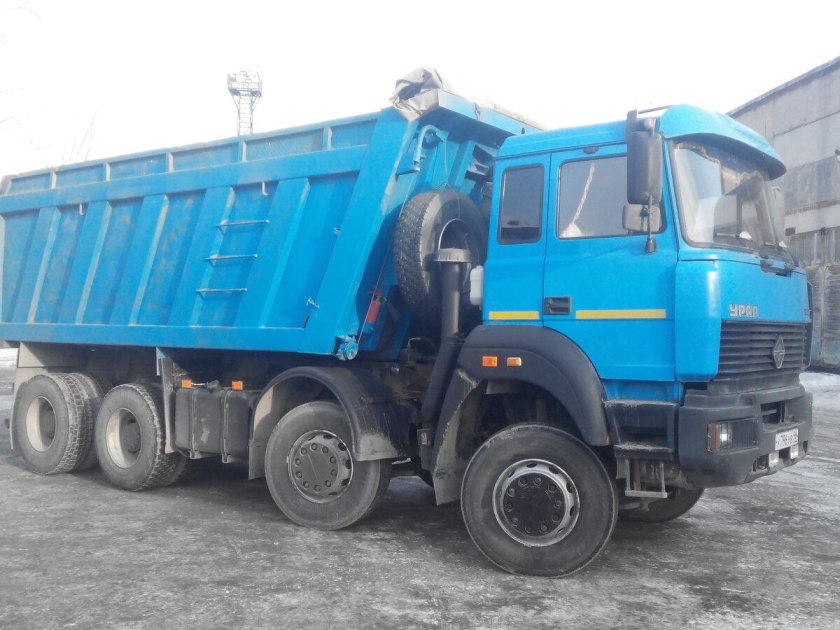Самосвал \ урал-6563\ 8х4