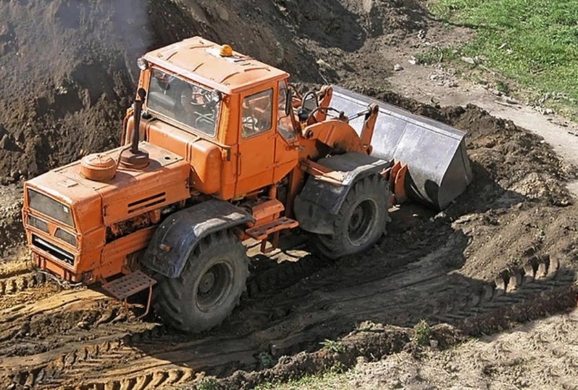 Фронтальный погрузчик т 150