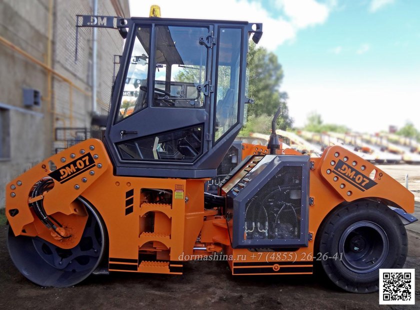 Каток дорожный двухвальцовый вибрационный DM-7.7-VD
