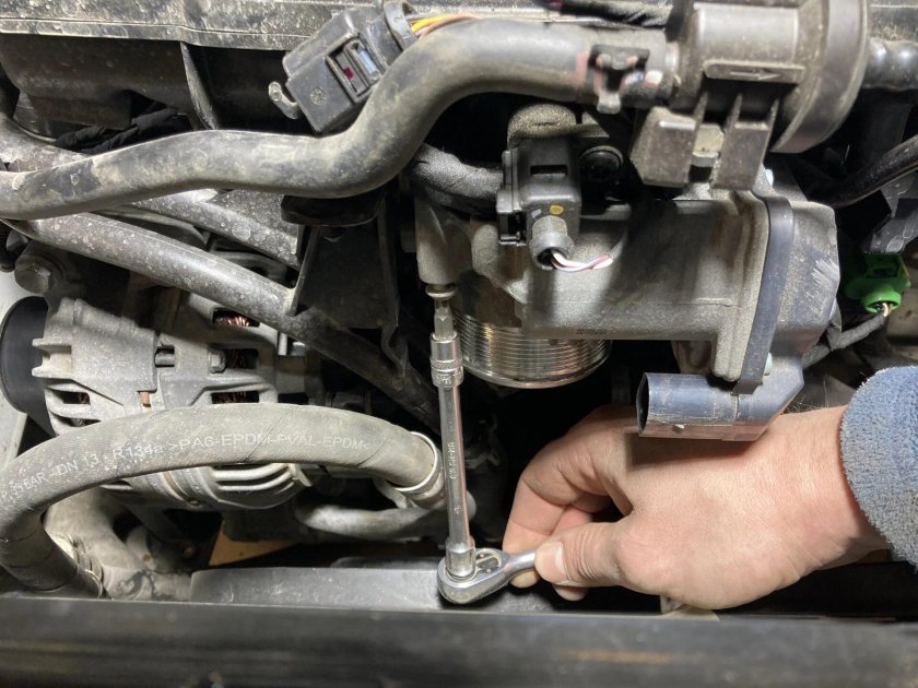 Дросельная заслонка школа Йети 1.8