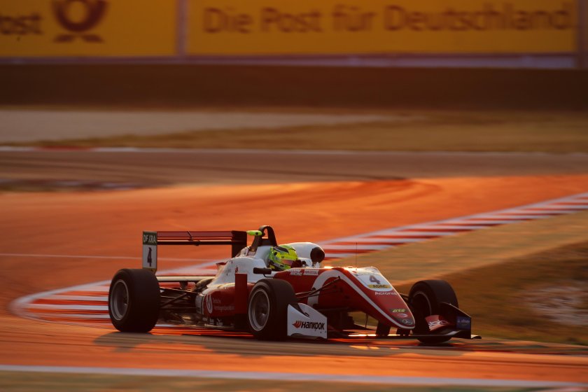Dallara f317