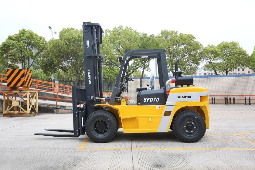 Шантуй вилочный погрузчик