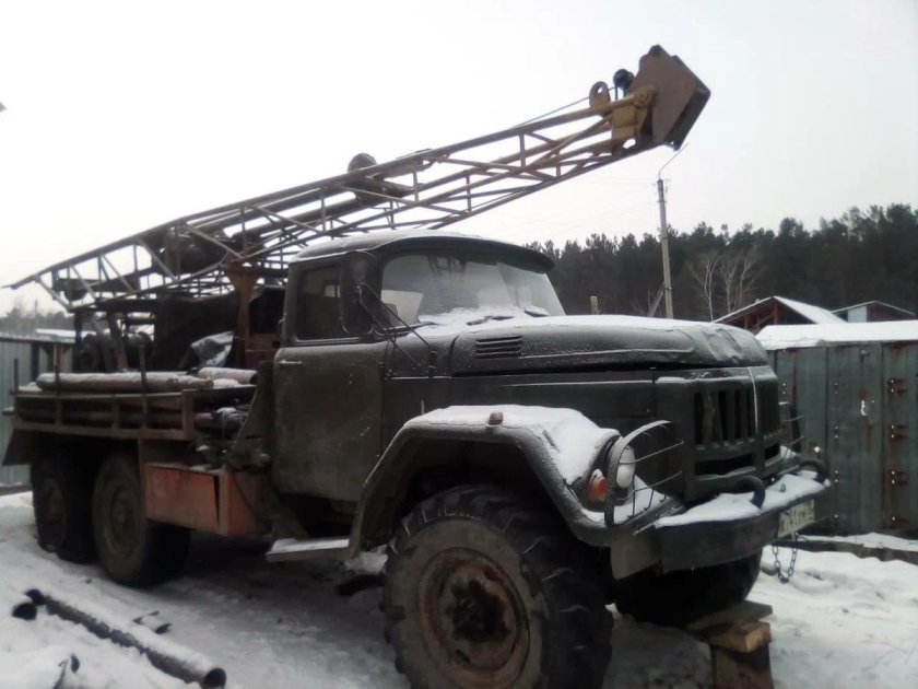 ЗИЛ 131 буровая