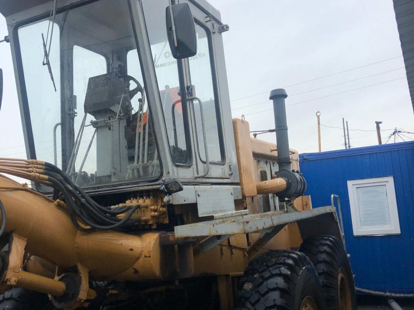 Автогрейдер дз 98