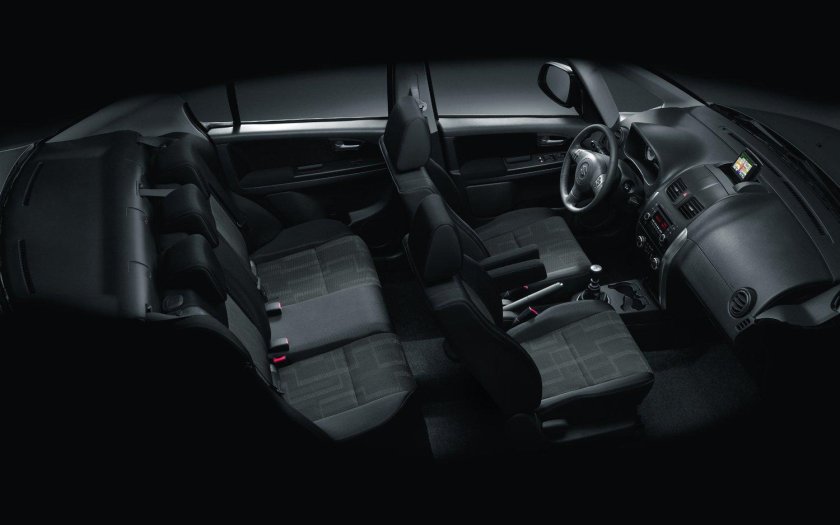 Сузуки сх4 седан салон