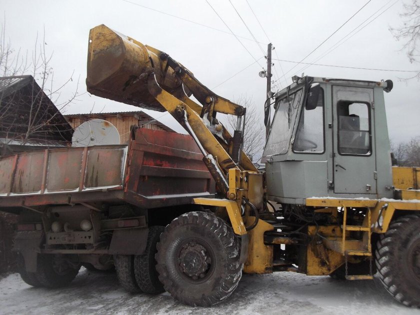 Погрузчик фронтальный ПК-2202