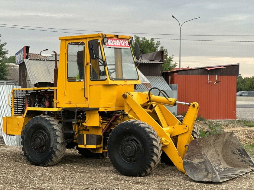 Фронтальный погрузчик т30