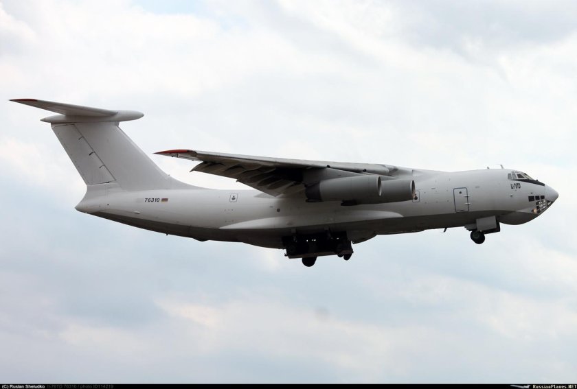 Самолет ильюшина
