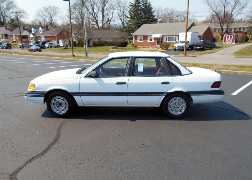 Ford 1990