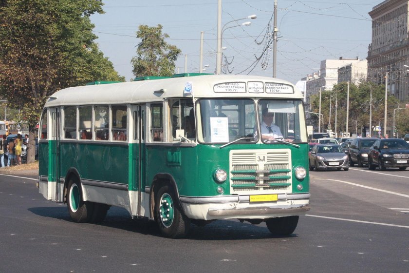 ЗИЛ 158 салон