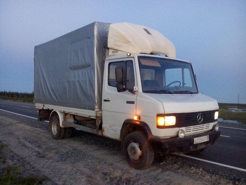 Грузовики мерседес