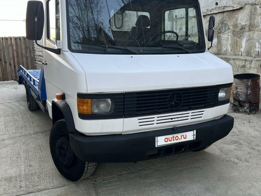 Мерседес 609 фургон