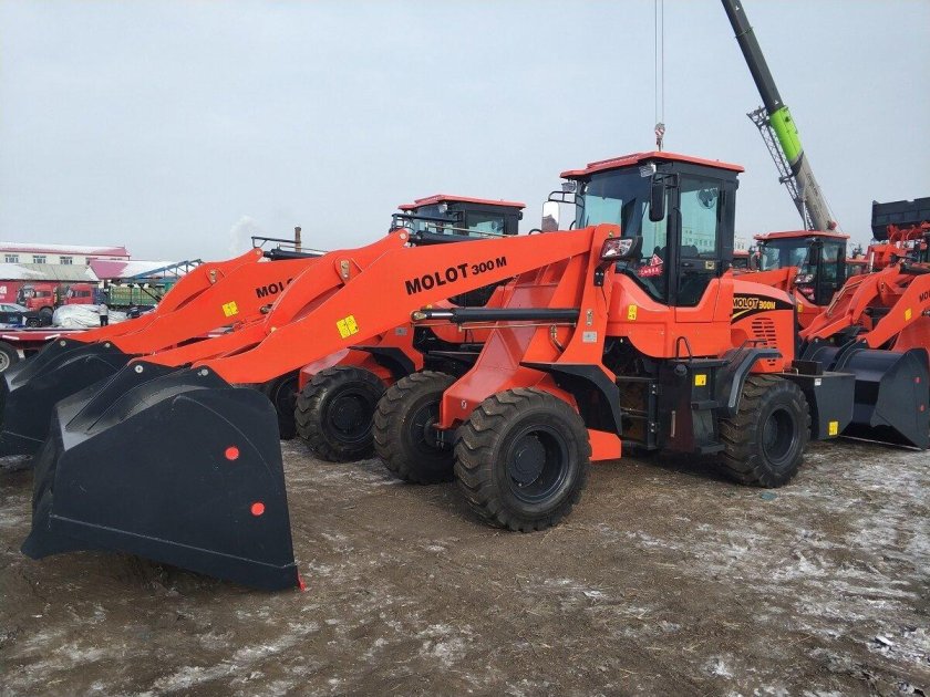 Молот 300 т фронтальный погрузчик