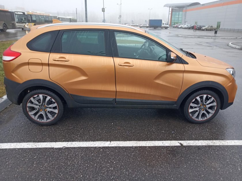 Лада Икс Рей кросс