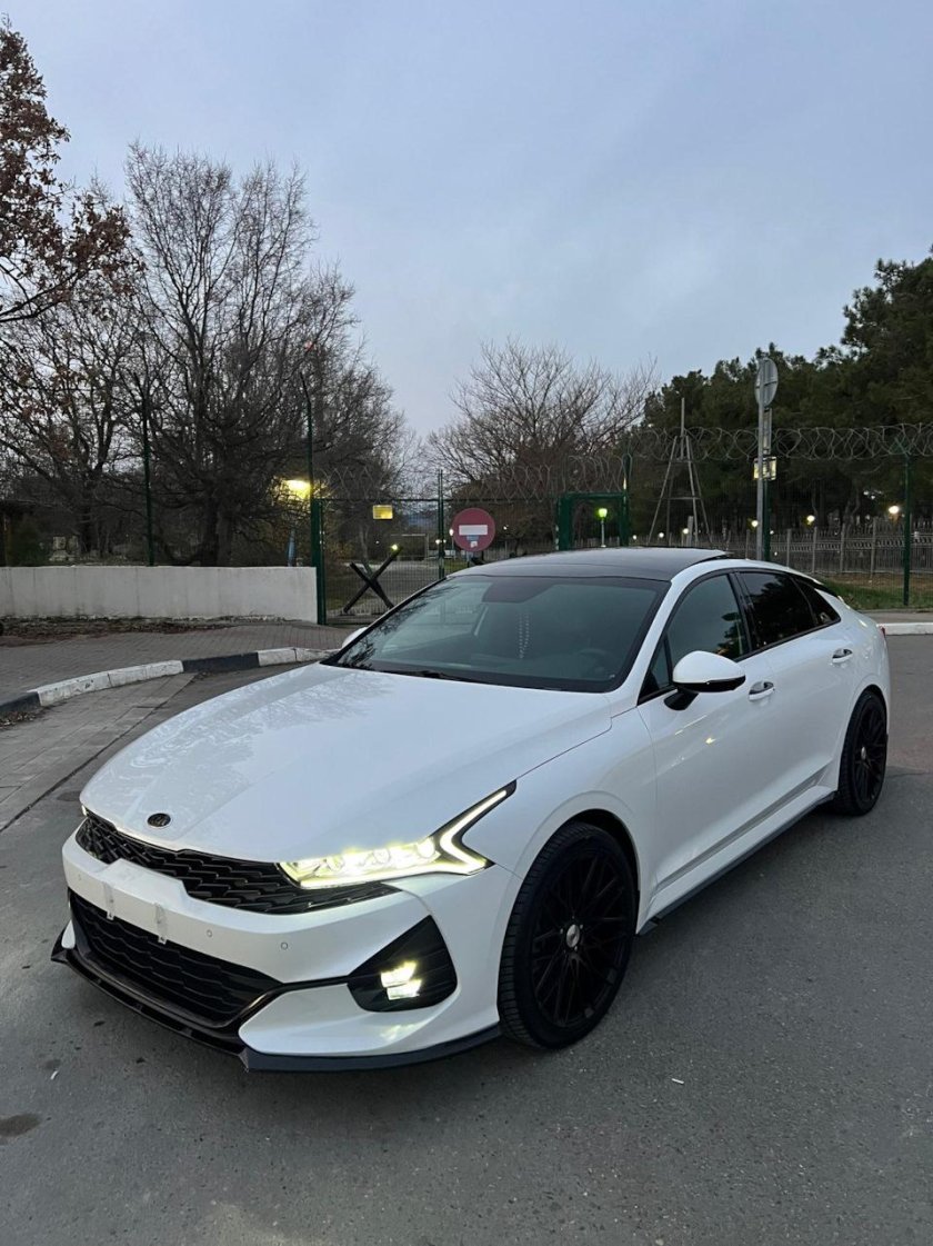 Kia k5 антихром