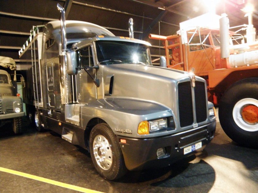 Кенворт т 600