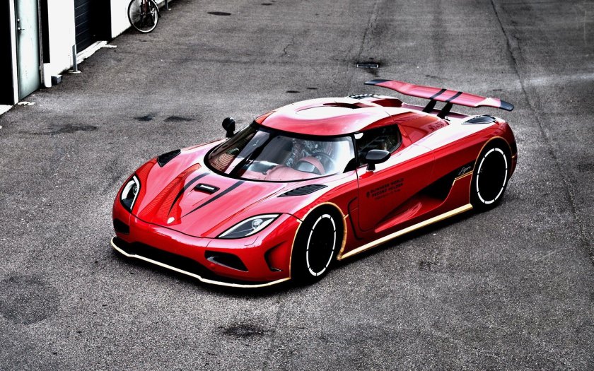 Кенигсегг Agera r