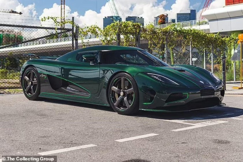 Koenigsegg Agera зеленая