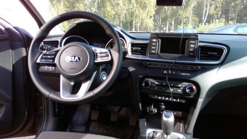 Kia k5 в комплектации Comfort