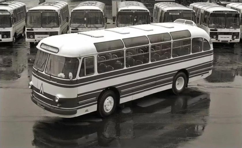 ЛАЗ-695 автобус