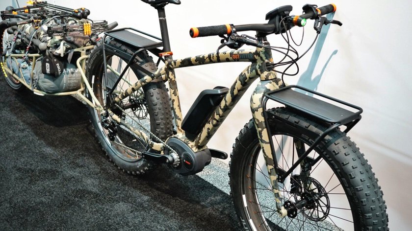 Электровелосипед felt Outfitter