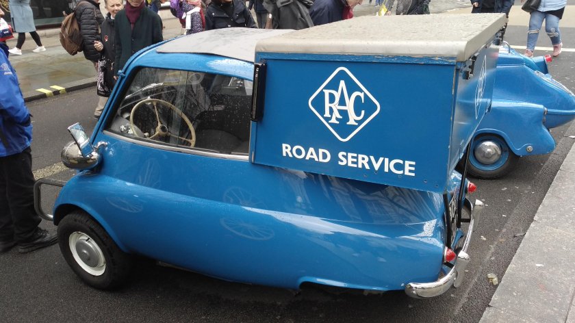 Автомобиль пузырь