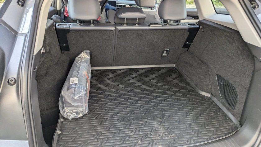 Джили атлас багажник