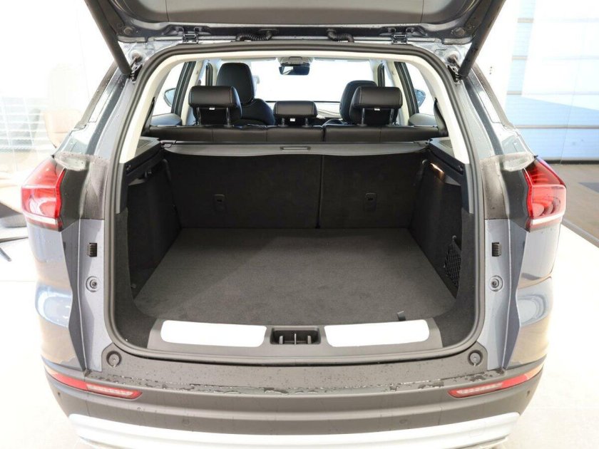 Geely Atlas Pro 2022 багажник