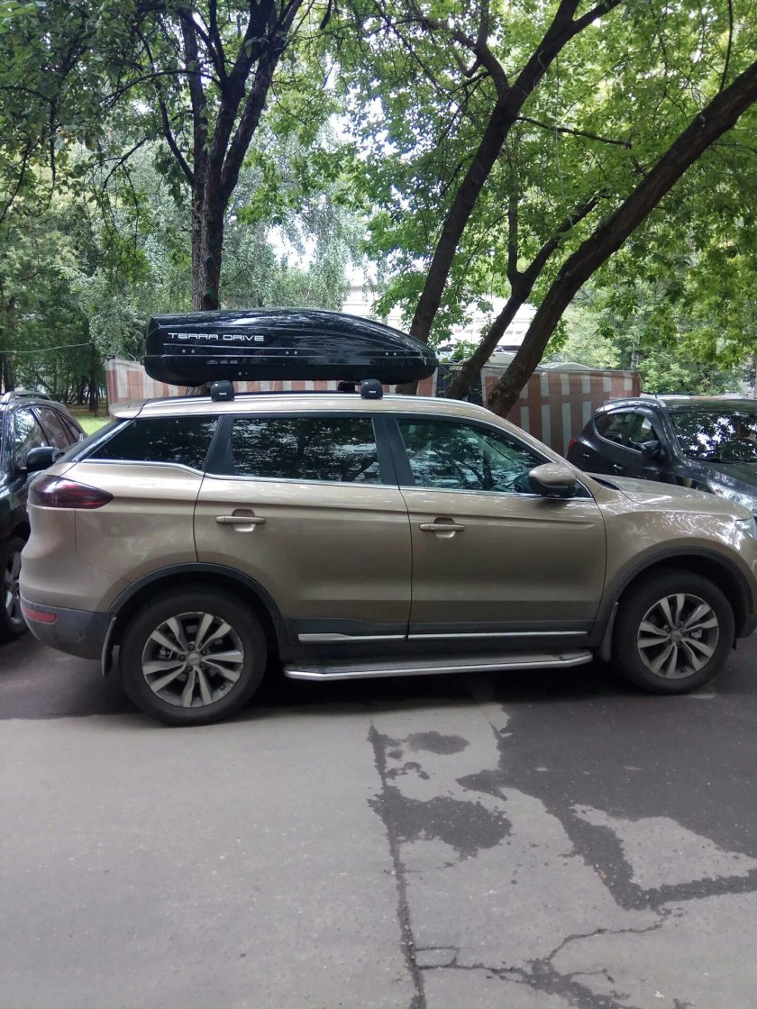 Geely Atlas Pro багажник на крышу