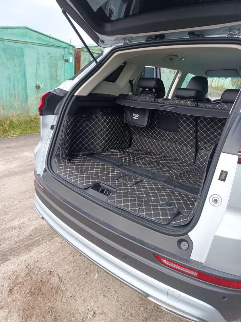 Багажник с Али