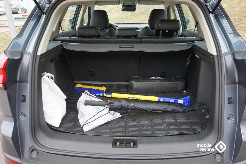 Geely Atlas Pro 2024 багажник