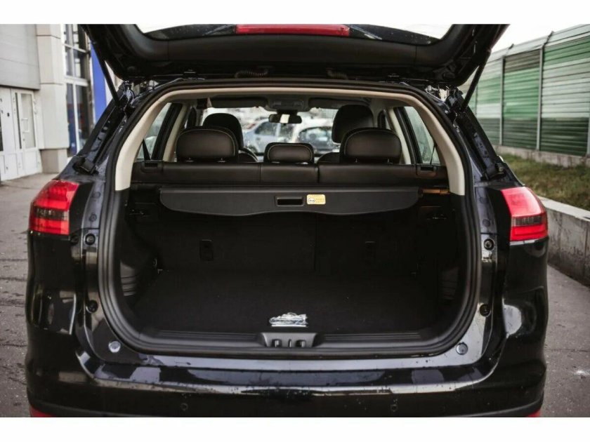 Geely atlas pro размер багажника