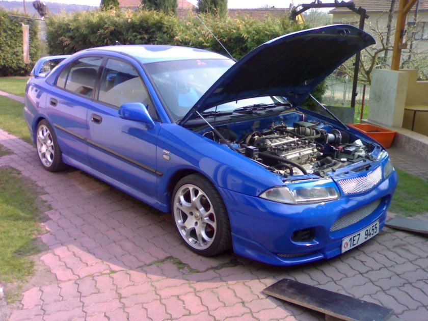 Mitsubishi Carisma Tuning 2002