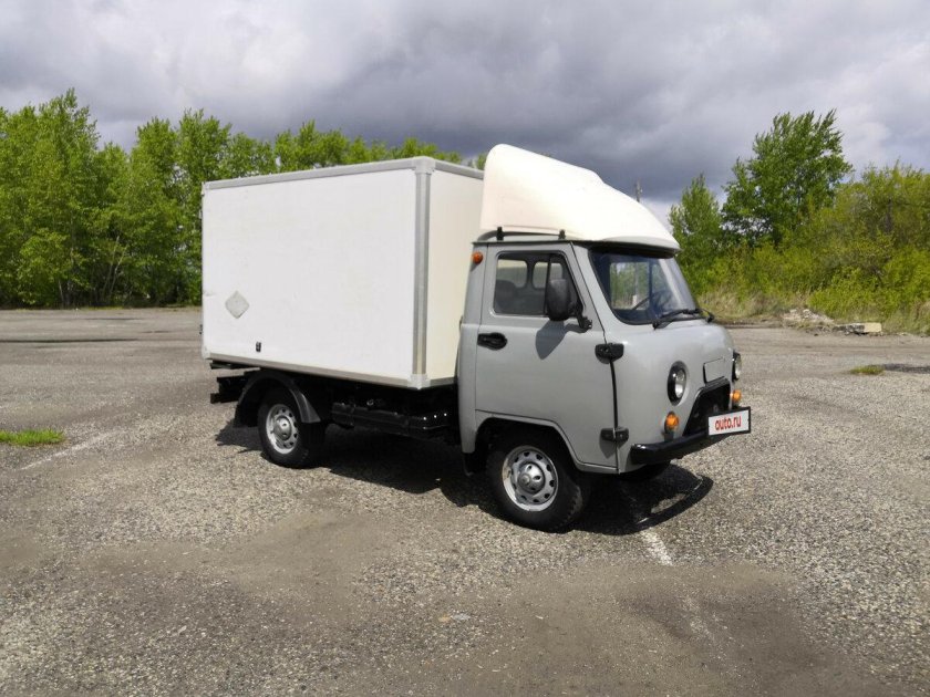 УАЗ-330365 изотермический фургон