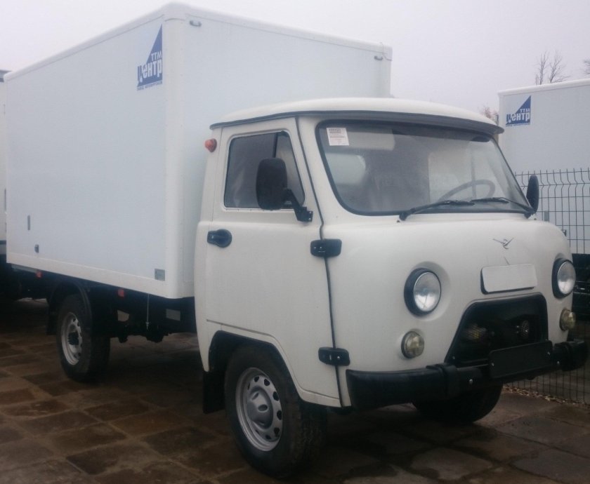 УАЗ 3303 фургон