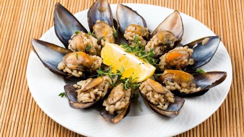 Мидии долма