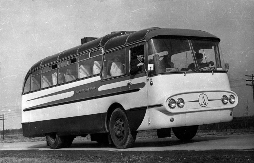 ЛАЗ-699 Карпаты