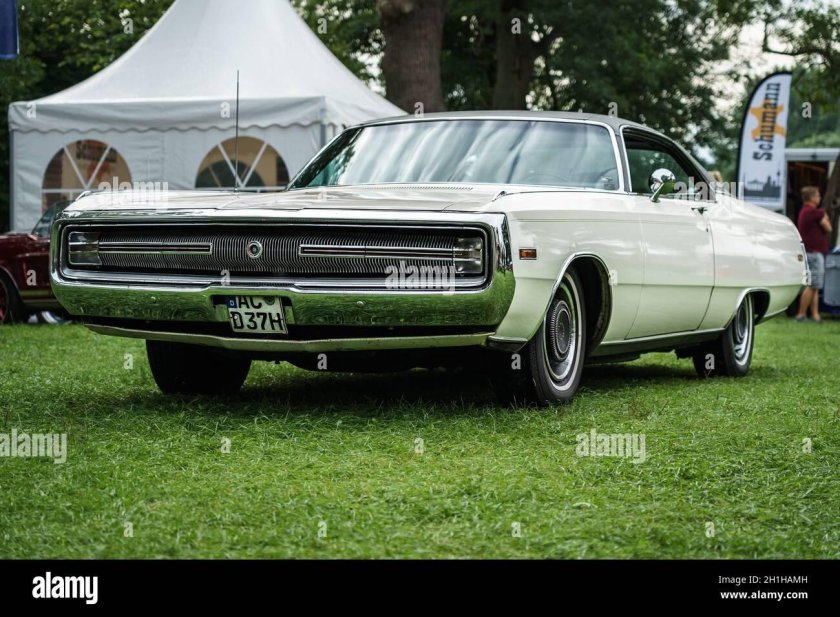 1970 chrysler 300 hurst