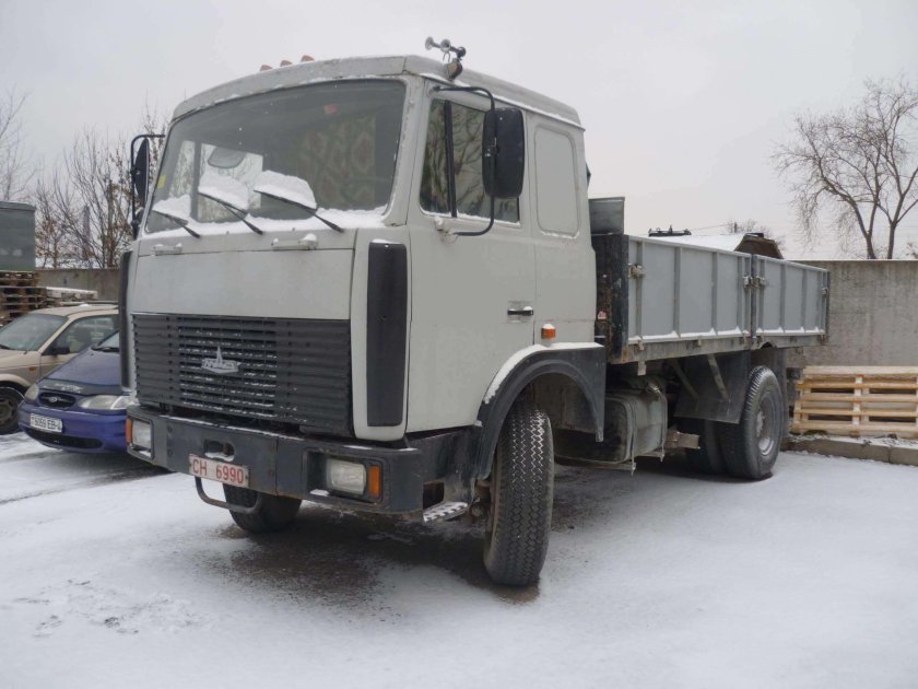 МАЗ 5337 тягач