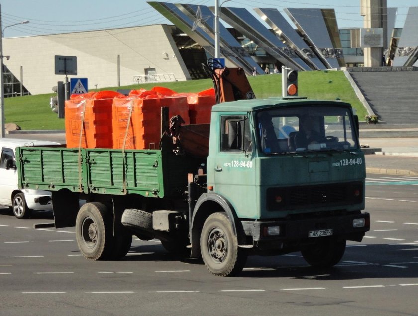 Грузовики маз