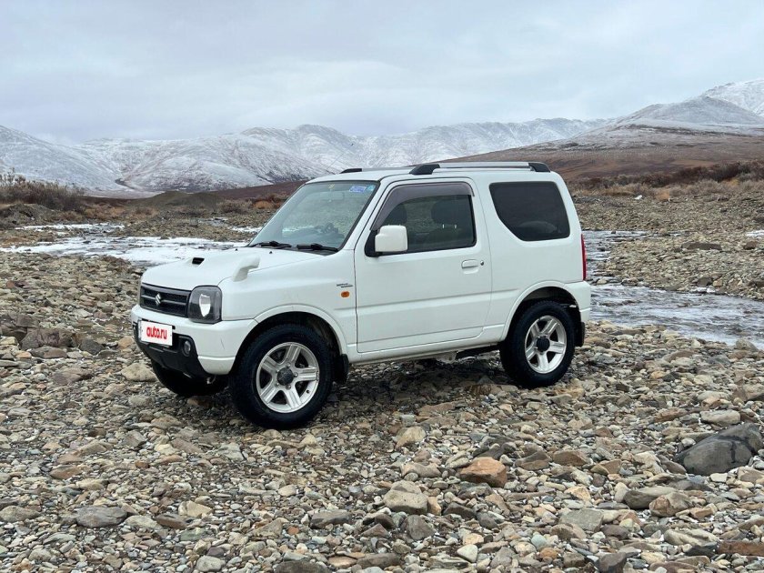 Suzuki jimny внедорожник