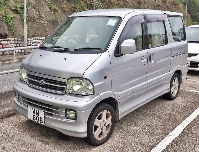 Daihatsu atrai 7