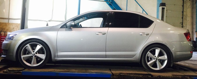 Октавия а 7 1.8 занижение -30