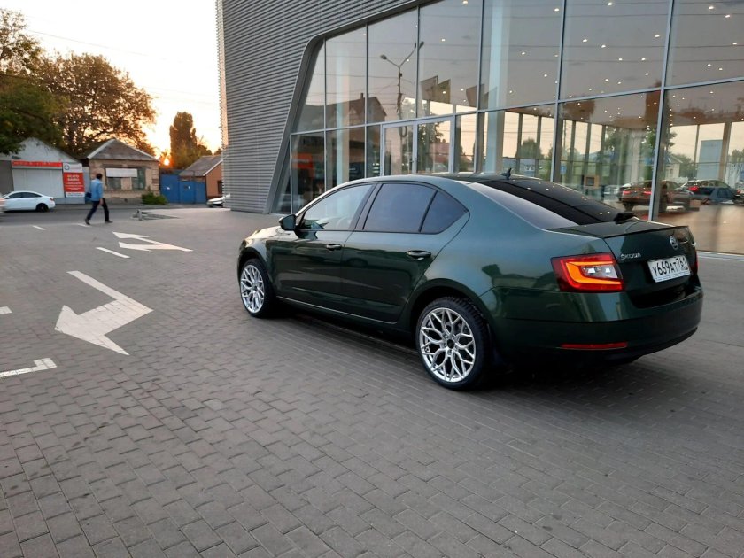 Шкода Октавия а7 FL