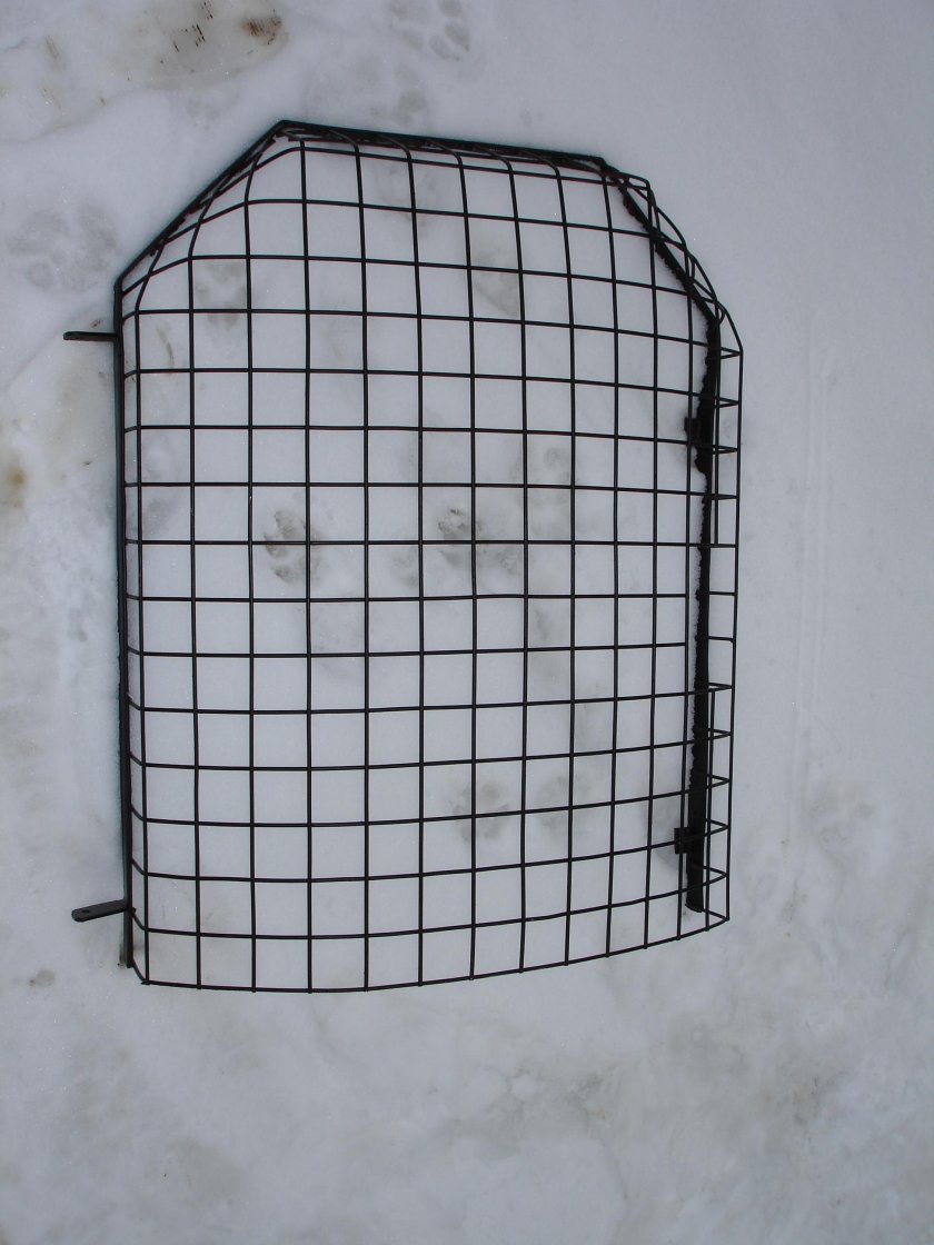 Защитгпя решетка Бобкет s175