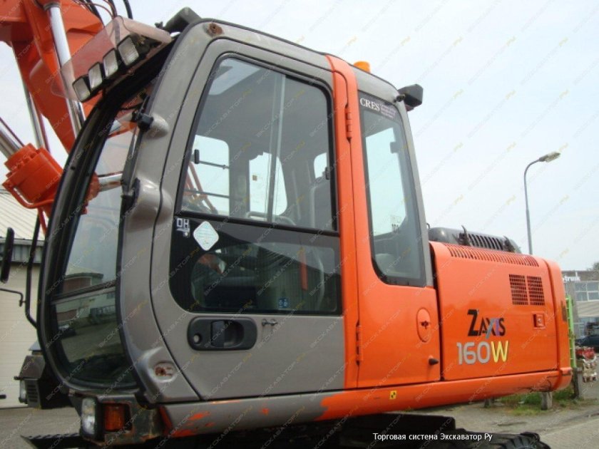 Стекла на экскаватор Хитачи 200 LC