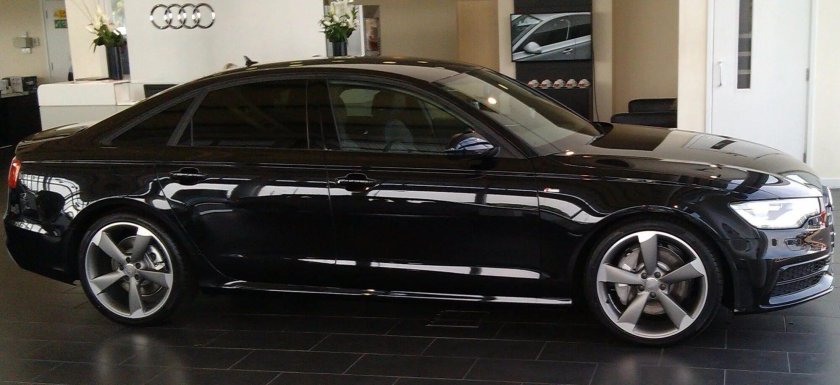 Ауди а6 с7 Рестайлинг черная