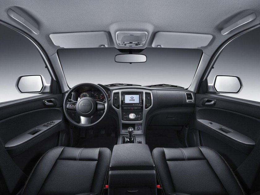 Китайские внедорожник