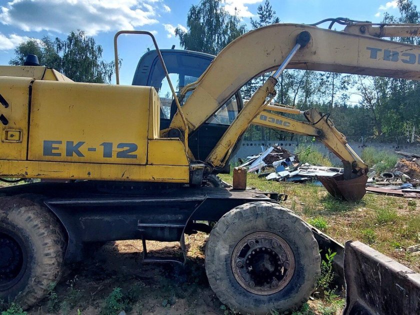 Экскаватор твэкс ек-18-20
